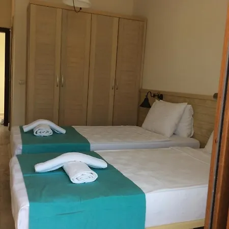 Goelkoey Suites Otel Hotel *